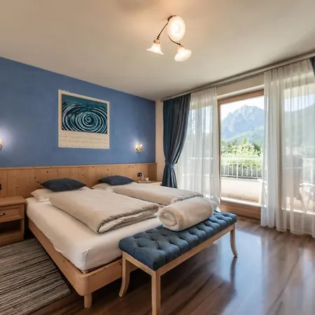 Les Gomines Bb***** Bed & Breakfast