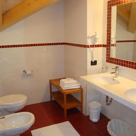 Bed & Breakfast Les Gomines Bb***** San Vigilio Di Marebbe